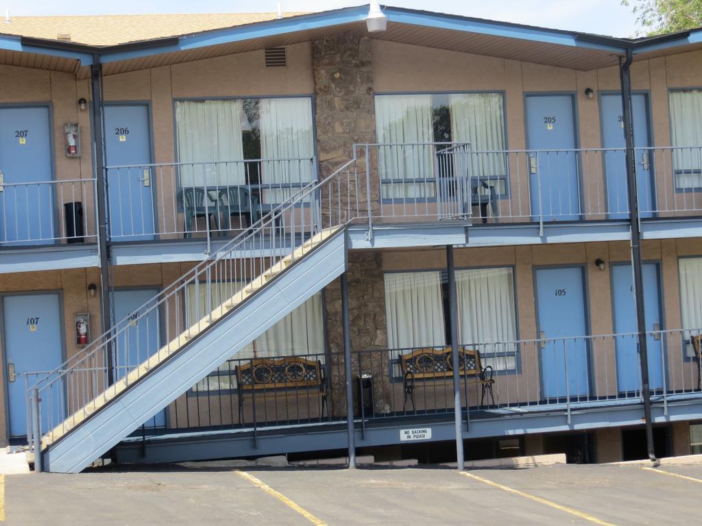 Silver Saddle Motel Маниту-Спрингс Экстерьер фото