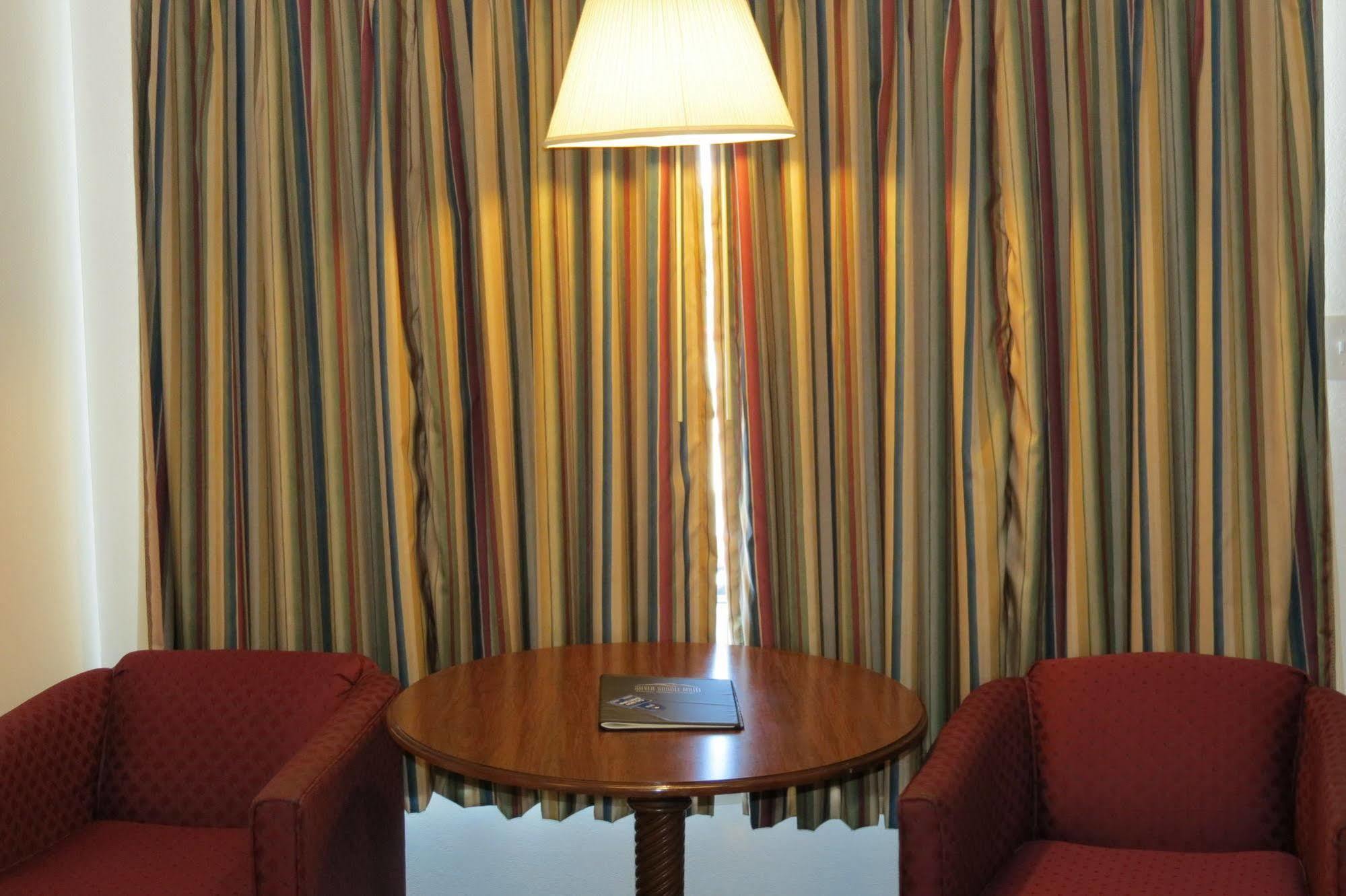 Silver Saddle Motel Маниту-Спрингс Экстерьер фото